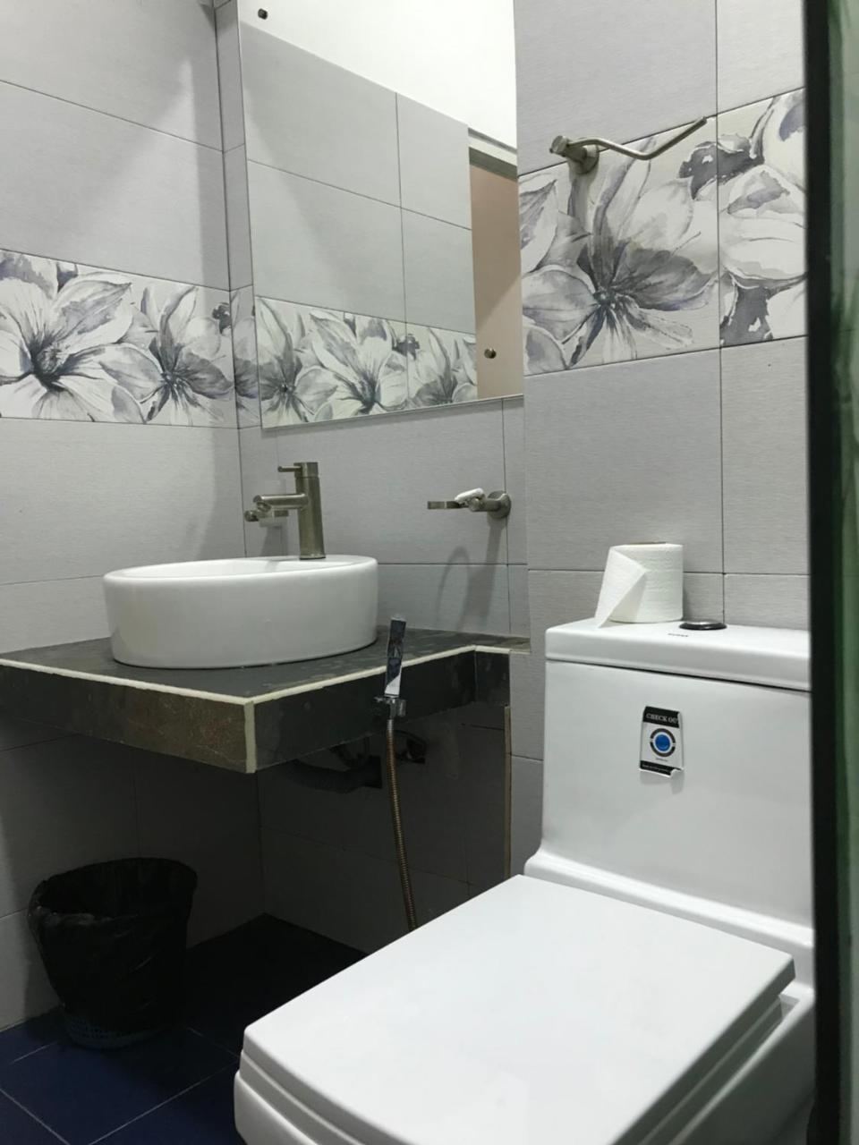 Romantic Garden Hotel Негомбо Экстерьер фото