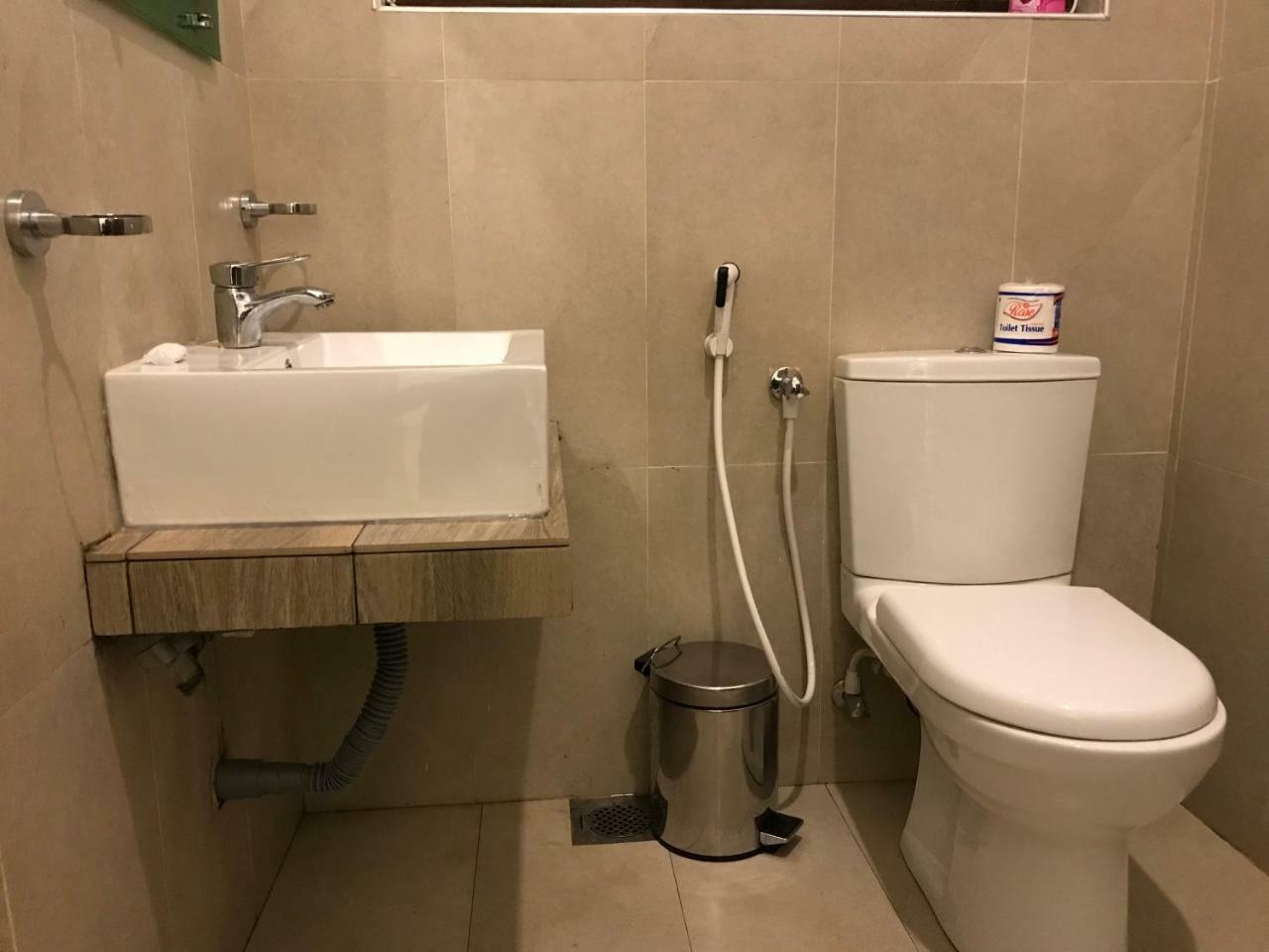 Romantic Garden Hotel Негомбо Экстерьер фото